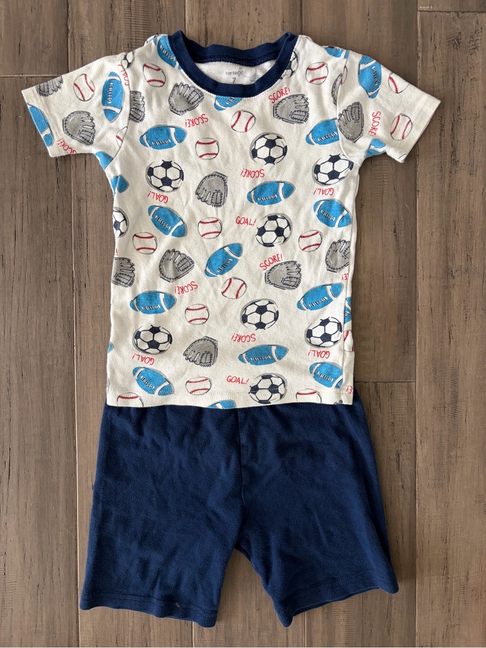 Carters pajamas PJs set - size 7